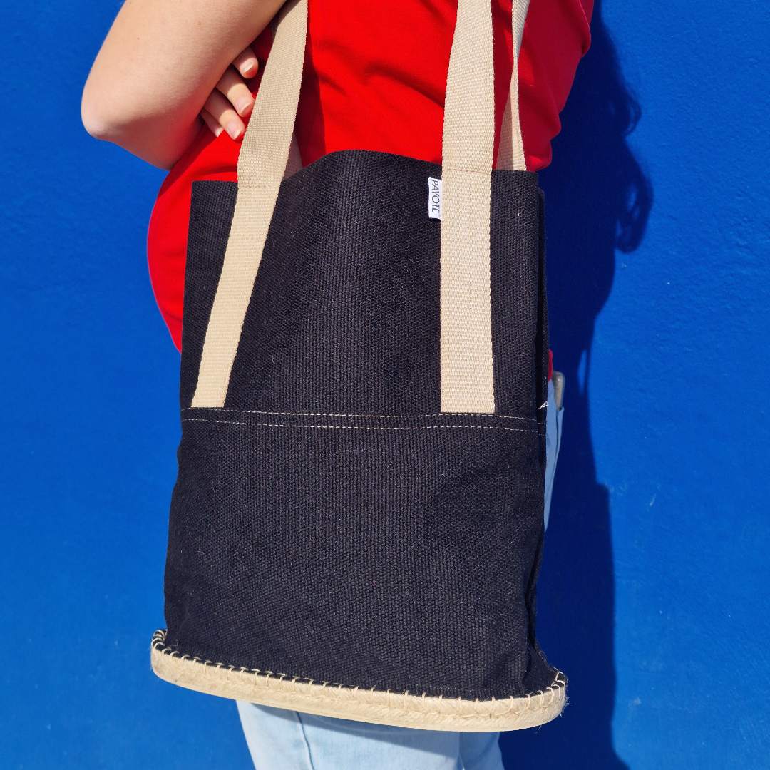 Sac espadrille noir porté