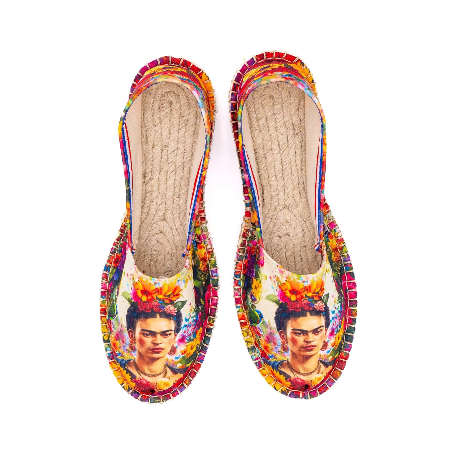 Vue de haut de l'espadrille Frida Kahlo fabriquée en France