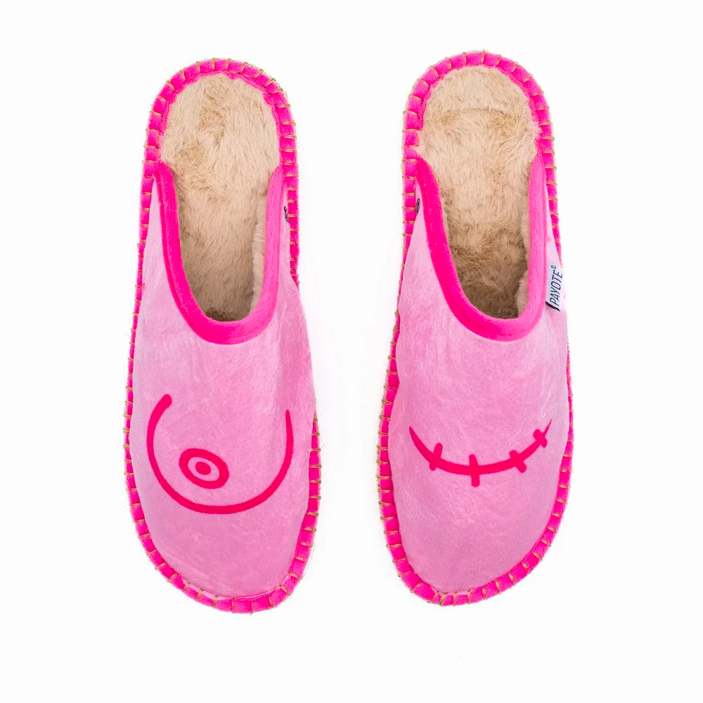 Mule fourrée rose fabriquée pour Octobre Rose